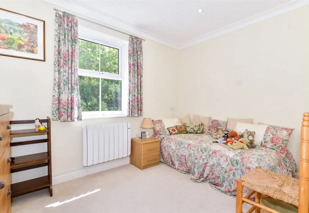 Bedroom 2 - Chapel Road, Hothfield, Ashford, Kent - Wards of Kent