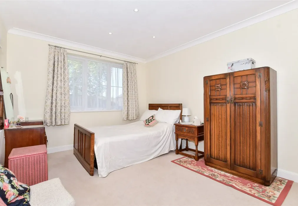 Bedroom 1 - Chapel Road, Hothfield, Ashford, Kent - Wards of Kent