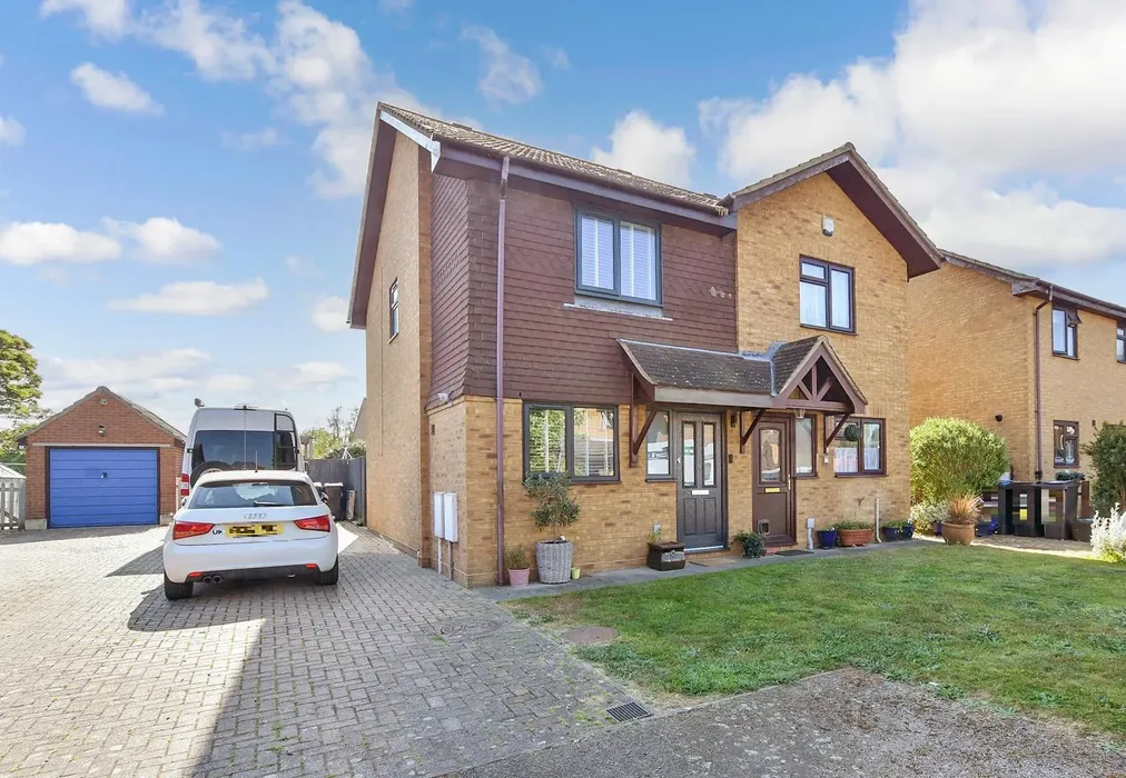 Front Elevation Web - Becket Close, Deal, Kent - Wards of Kent