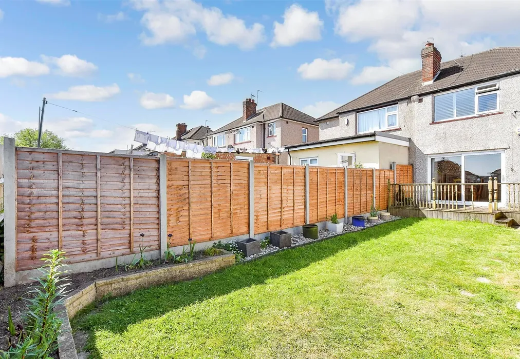Rear Garden - Edison Road, Welling, Kent - Wards of Kent