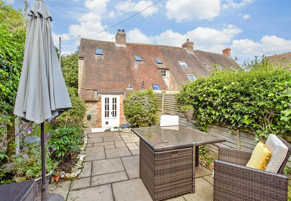 Rear Garden - Church Lane, Eastergate, Chichester, West Sussex - Wards of Kent