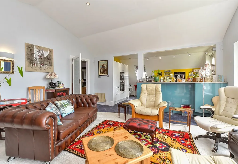 Lounge/ Kitchen - Grimston Avenue, Folkestone, Kent - Wards of Kent