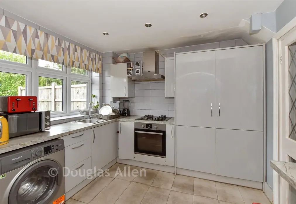 Kitchen - John Burns Drive, Barking, Essex - Wards of Kent