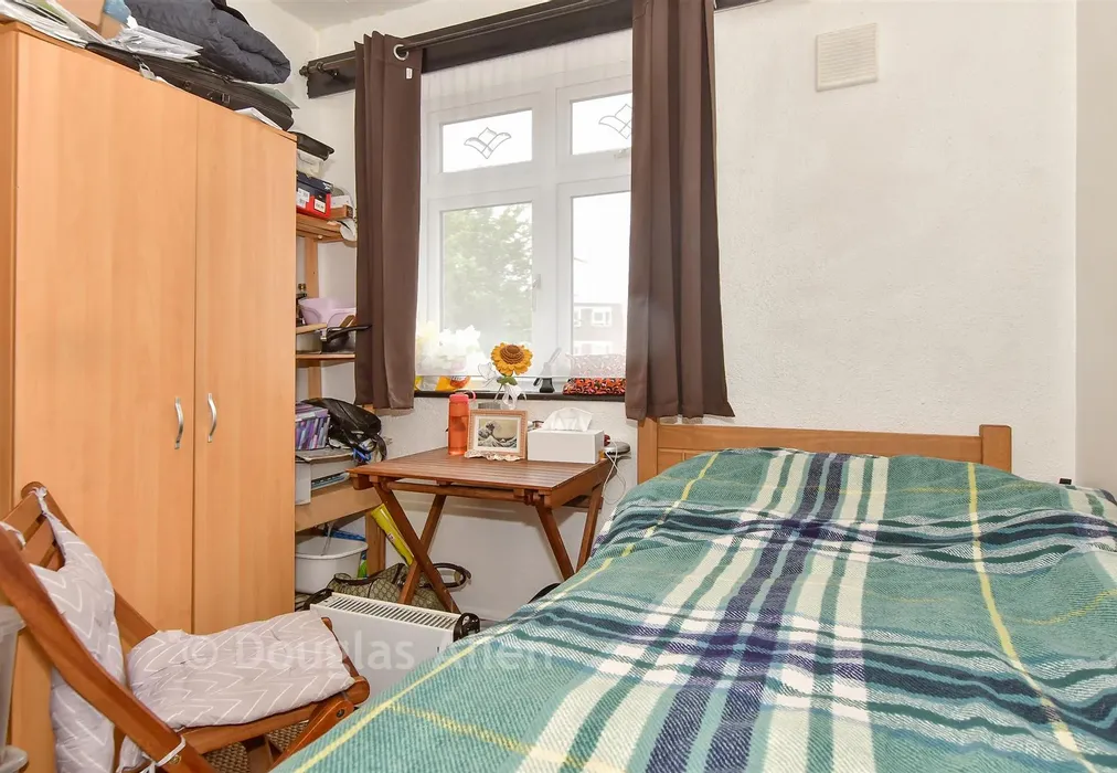 Bedroom 3 - John Burns Drive, Barking, Essex - Wards of Kent