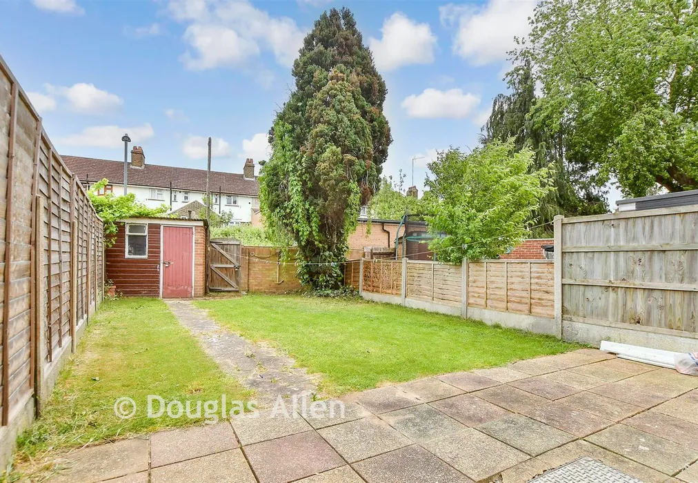 Rear Garden - John Burns Drive, Barking, Essex - Wards of Kent