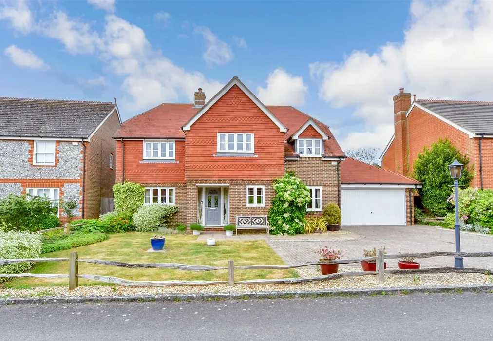 Front Web - Copper Beech Drive, Tangmere, Chichester, West Sussex - Wards of Kent
