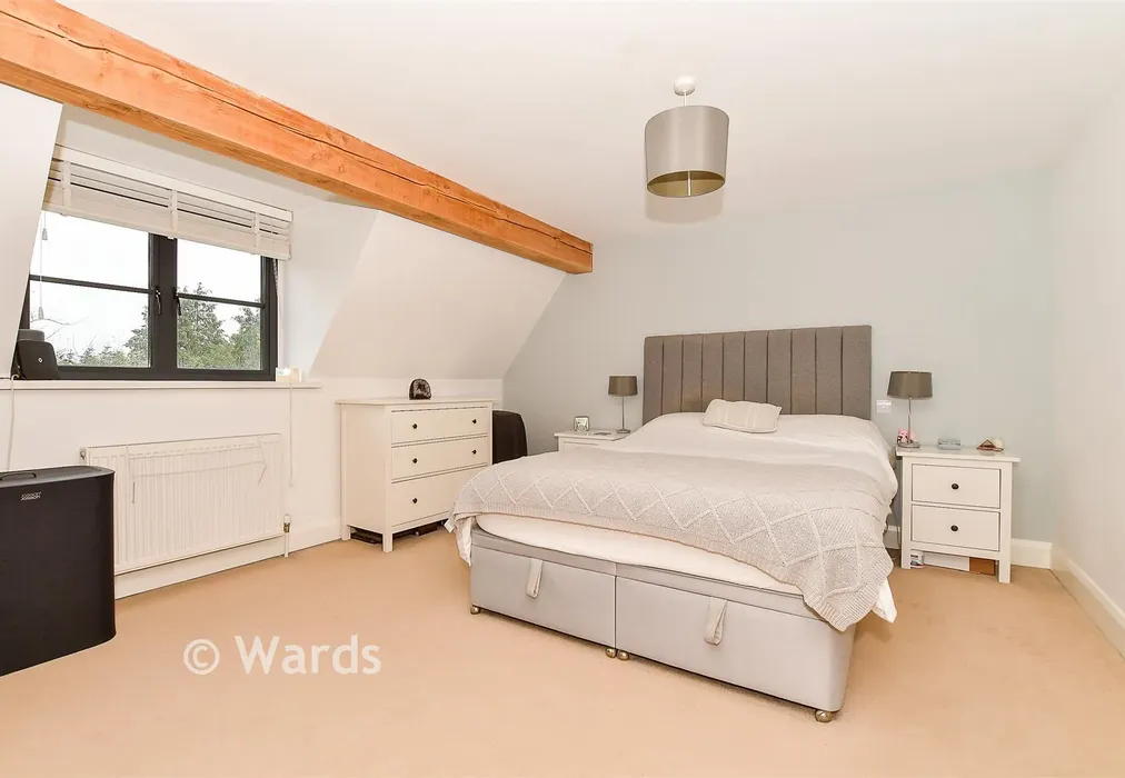 Bedroom 1 - Mill Bank, Headcorn, Ashford, Kent - Wards of Kent