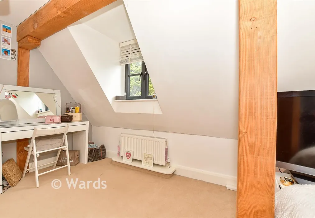 Bedroom 3 - Mill Bank, Headcorn, Ashford, Kent - Wards of Kent