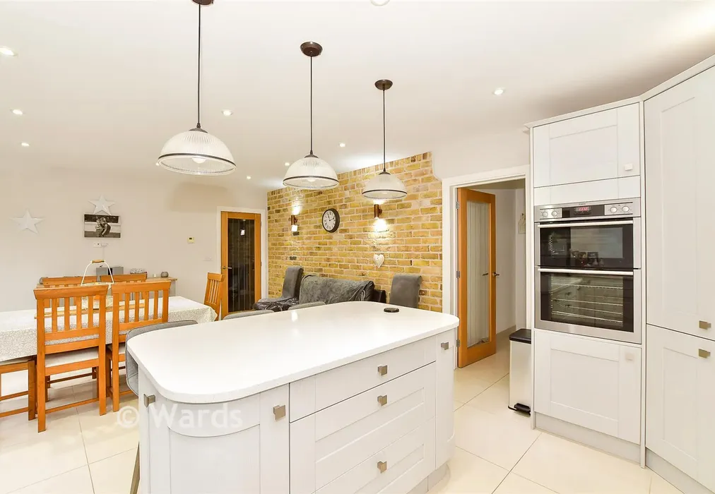 Kitchen/Diner - Mill Bank, Headcorn, Ashford, Kent - Wards of Kent