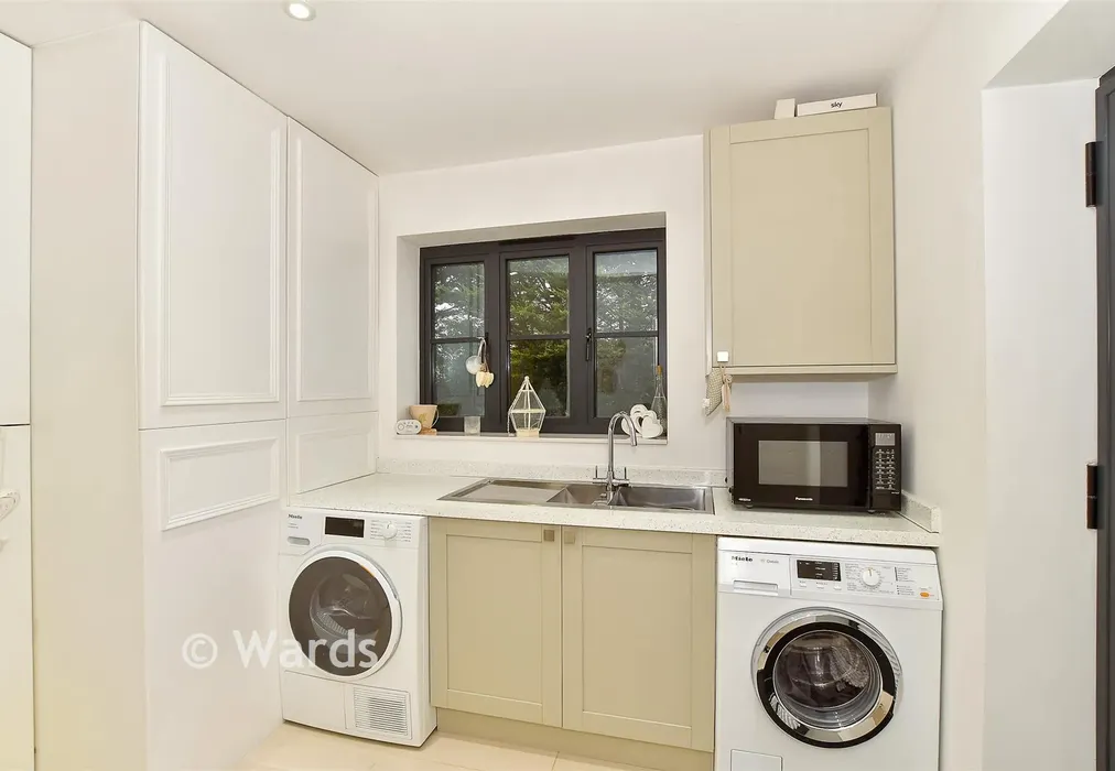 Utility Room - Mill Bank, Headcorn, Ashford, Kent - Wards of Kent