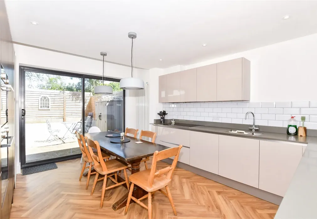 Kitchen/Diner - Sandling Lane, Penenden Heath, Maidstone, Kent - Wards of Kent