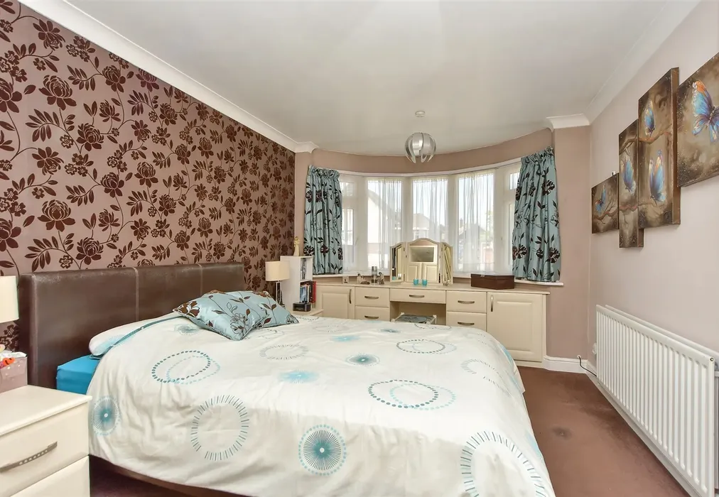 Bedroom 1 - Elm Avenue, Chattenden, Rochester, Kent - Wards of Kent