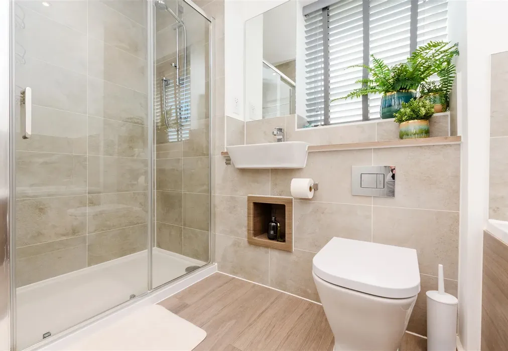 Bathroom - Ripplewaters, St. Mary's Island, Chatham, Kent - Wards of Kent