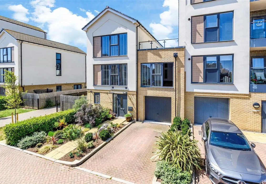 External Web - Ripplewaters, St. Mary's Island, Chatham, Kent - Wards of Kent