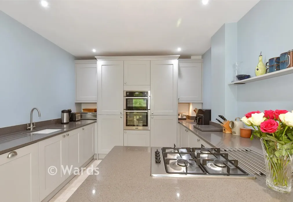 Kitchen - Aerodrome Road, Bekesbourne, Canterbury, Kent - Wards of Kent