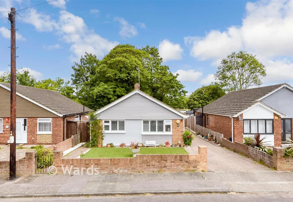 Front...WEB - Leatt Close, Broadstairs, Kent - Wards of Kent