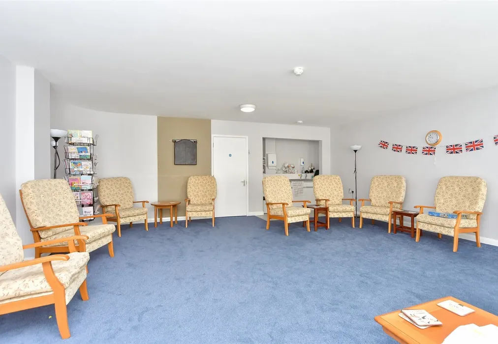 Internal Feature - Communal Sitting Area - West Lane, Sittingbourne, Kent - Wards of Kent