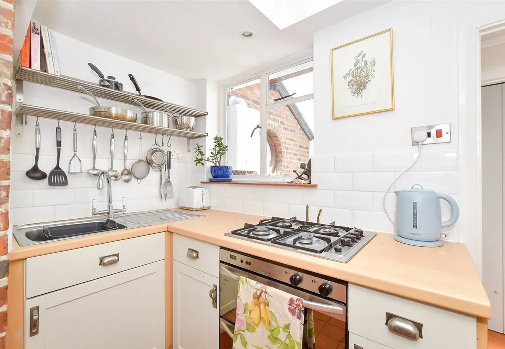 Kitchen/ Diner - Fitzalan Road, Arundel, West Sussex - Wards of Kent