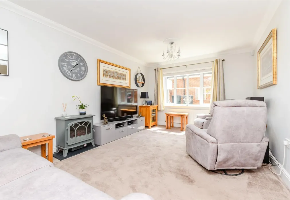 Lounge - Oldfield Drive, Wouldham, Rochester, Kent - Wards of Kent