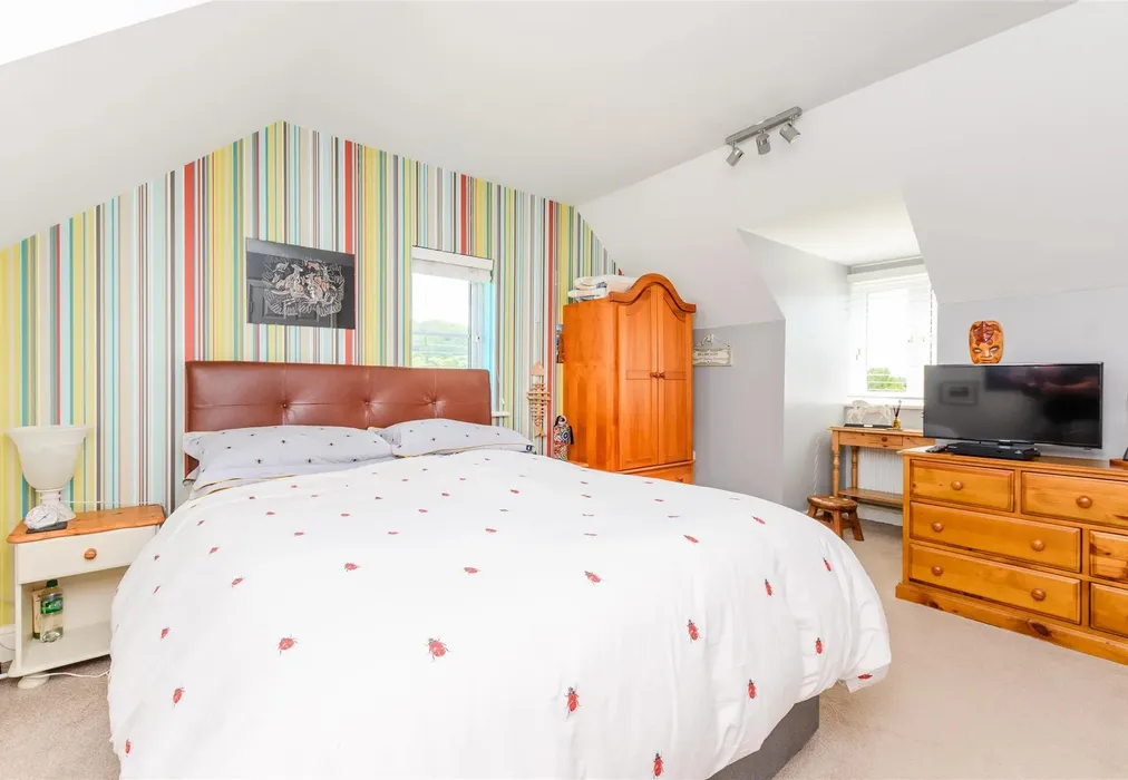 Bedroom 1 - Oldfield Drive, Wouldham, Rochester, Kent - Wards of Kent