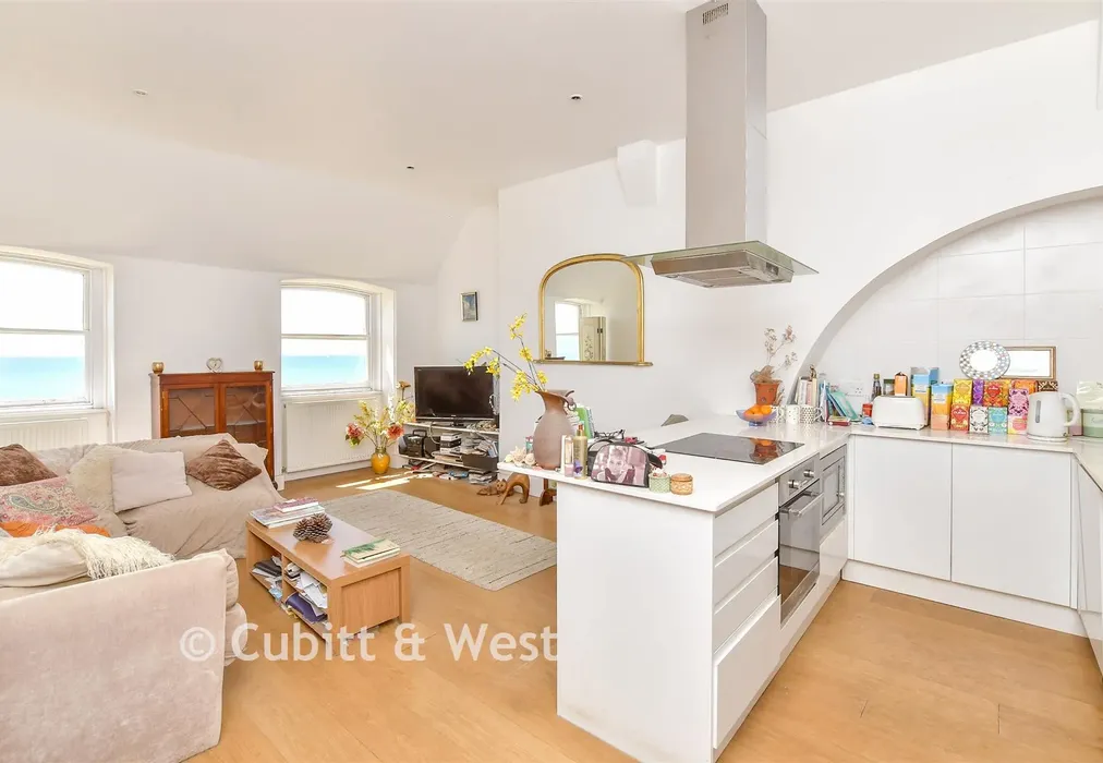 Lounge/ Kitchen - Brunswick Terrace, Hove, East Sussex - Wards of Kent