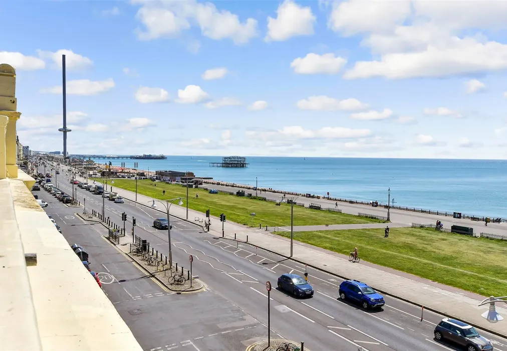 Views To Front - Brunswick Terrace, Hove, East Sussex - Wards of Kent