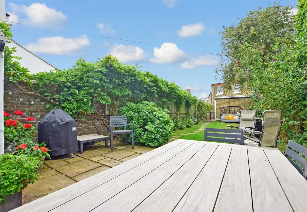 Rear Garden - Victoria Road, Deal, Kent - Wards of Kent
