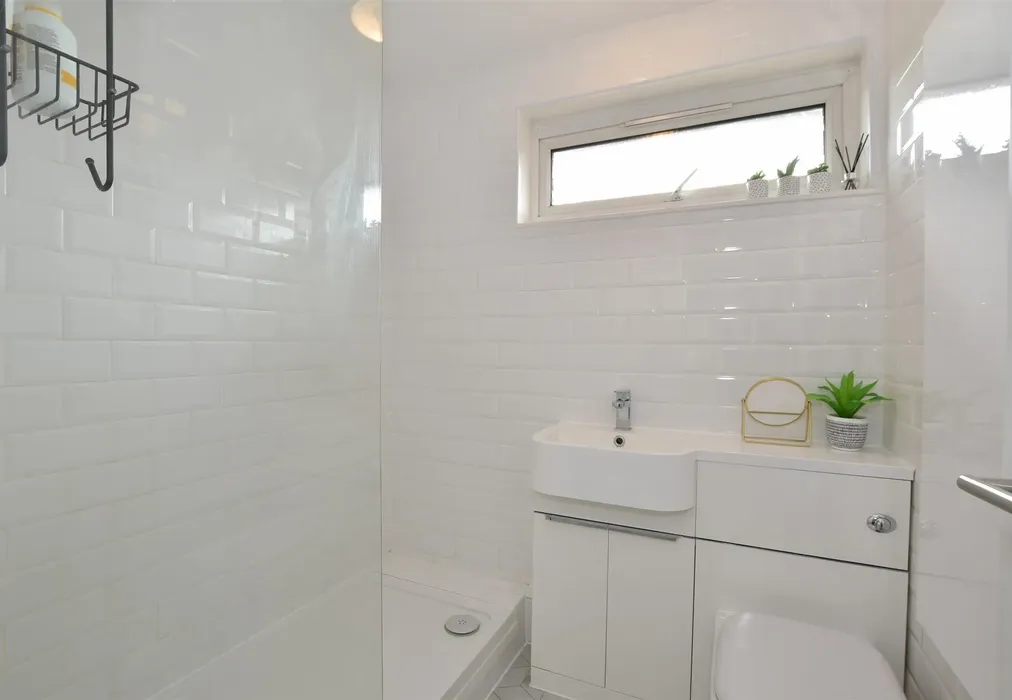 Shower Room - Britannia Road, Warley, Brentwood, Essex - Wards of Kent