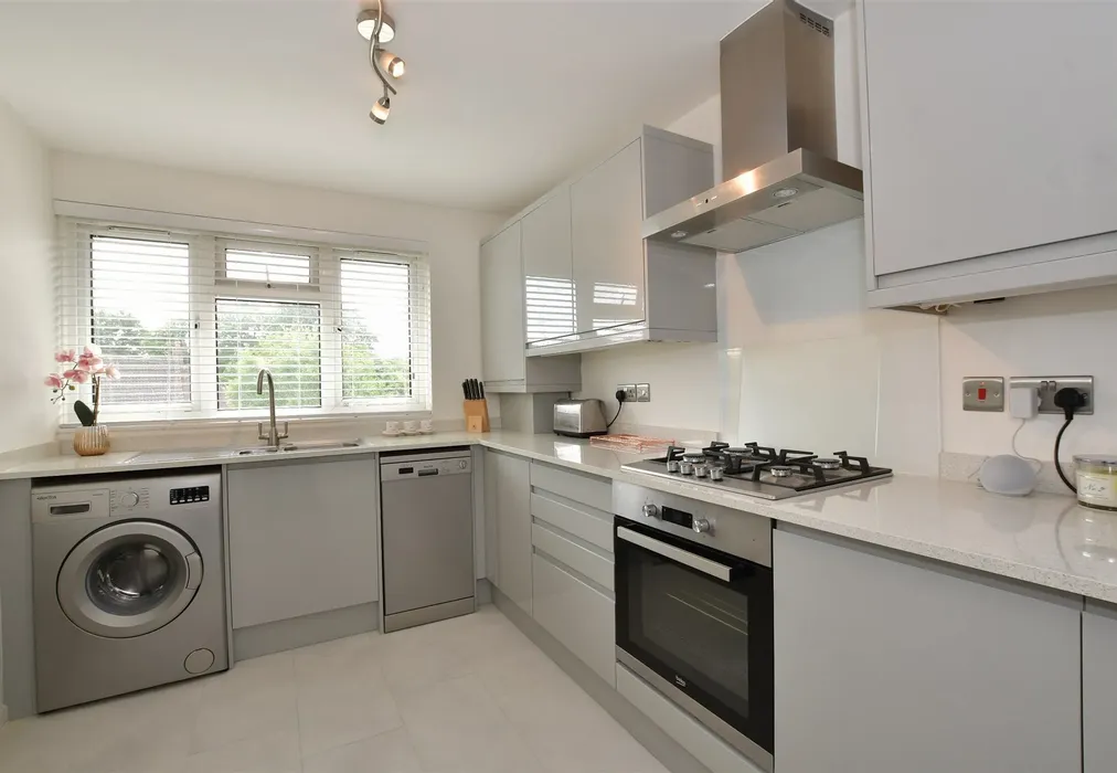 Kitchen/Breakfast Room - Britannia Road, Warley, Brentwood, Essex - Wards of Kent