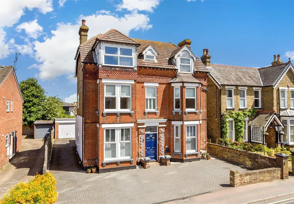 External Front ....Web - St. Peter's Road, Broadstairs, Kent - Wards of Kent