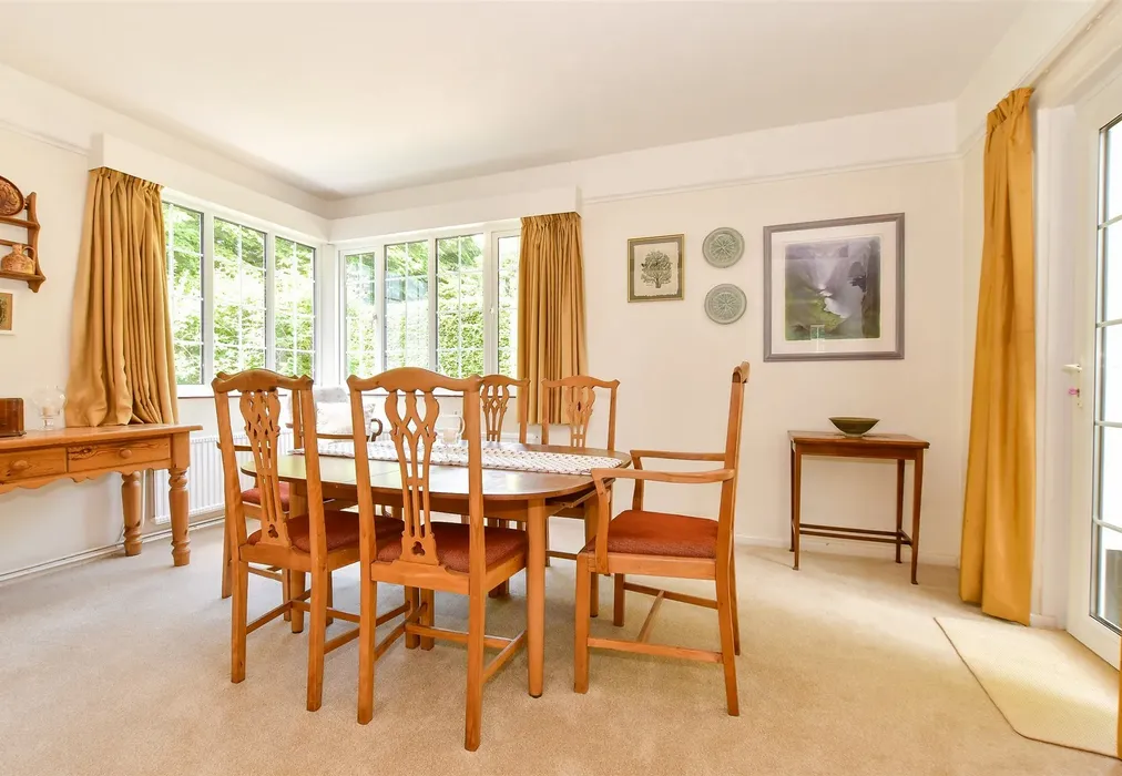Lounge/Dining Room - Halletts Shute, Norton, Yarmouth, Isle of Wight - Wards of Kent