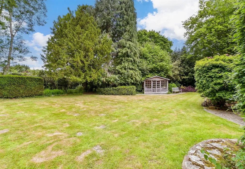Rear Garden - Halletts Shute, Norton, Yarmouth, Isle of Wight - Wards of Kent