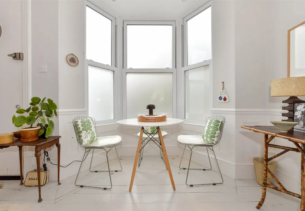 Internal Lifestyle Photograph - Rodney Street, Ramsgate, Kent - Wards of Kent