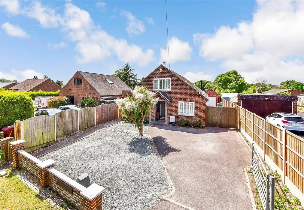 Front WEB NEW - Vinnetrow Road, Chichester, West Sussex - Wards of Kent