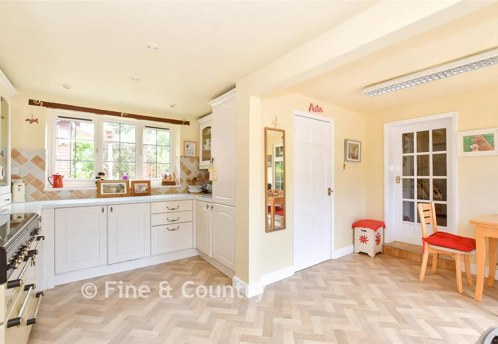 Kitchen - Hill Top, Newchurch, Sandown, Isle of Wight - Wards of Kent