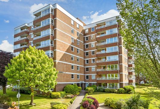 Preston Park Avenue, Brighton, East Sussex - Wards of Kent