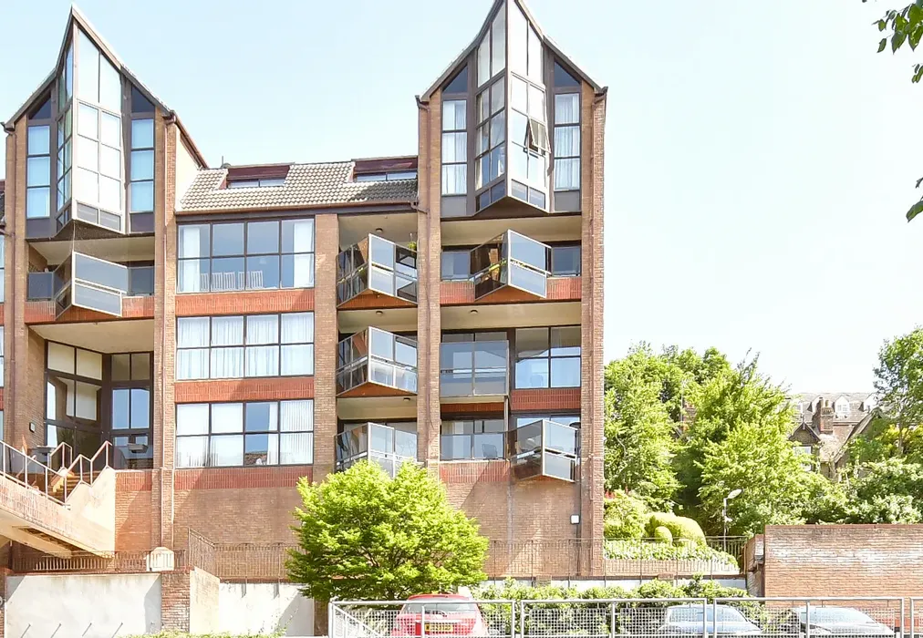External (Web) - Esplanade, Rochester, Kent - Wards of Kent