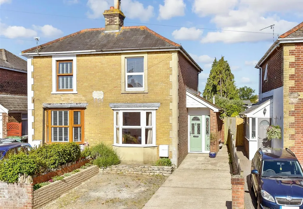 Front Web 1 - Marlborough Road, Elmfield, Ryde, Isle of Wight - Wards of Kent