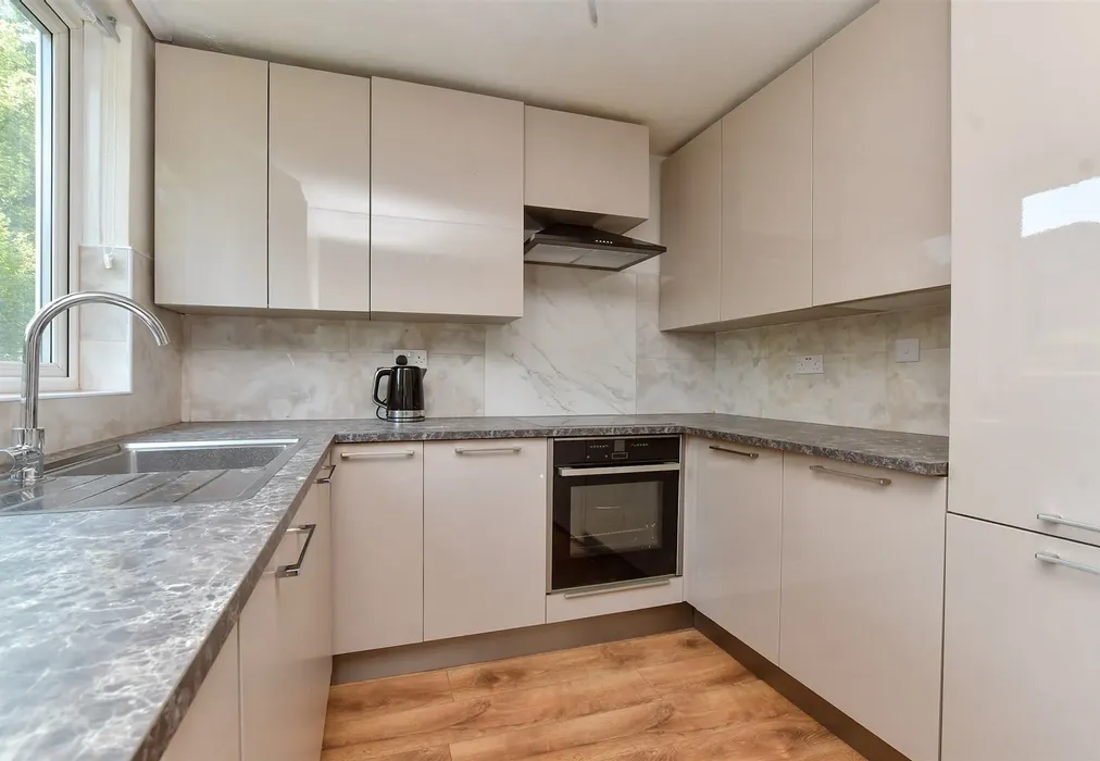 Kitchen/Dining Room - Basinghall Gardens, Sutton, Surrey - Wards of Kent