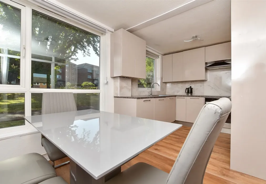 Kitchen/Dining Room - Basinghall Gardens, Sutton, Surrey - Wards of Kent