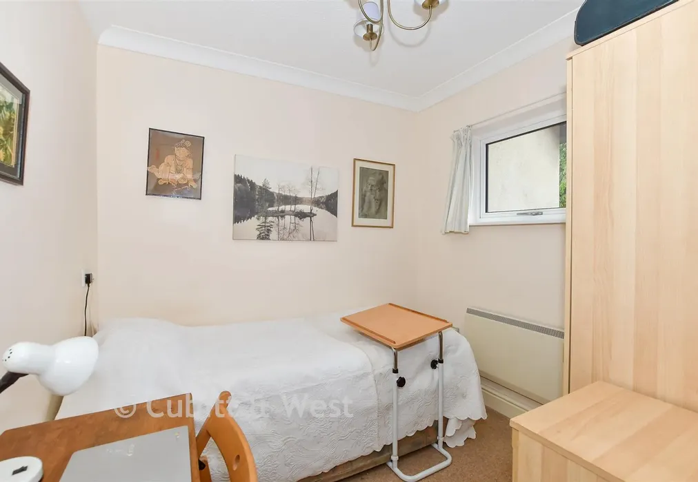 Bedroom 2 - Alma Road, Reigate, Surrey - Wards of Kent