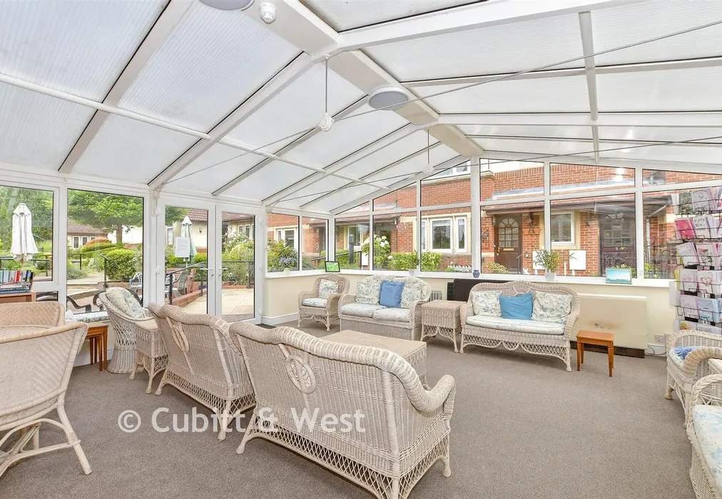 External Feature - Alma Road, Reigate, Surrey - Wards of Kent