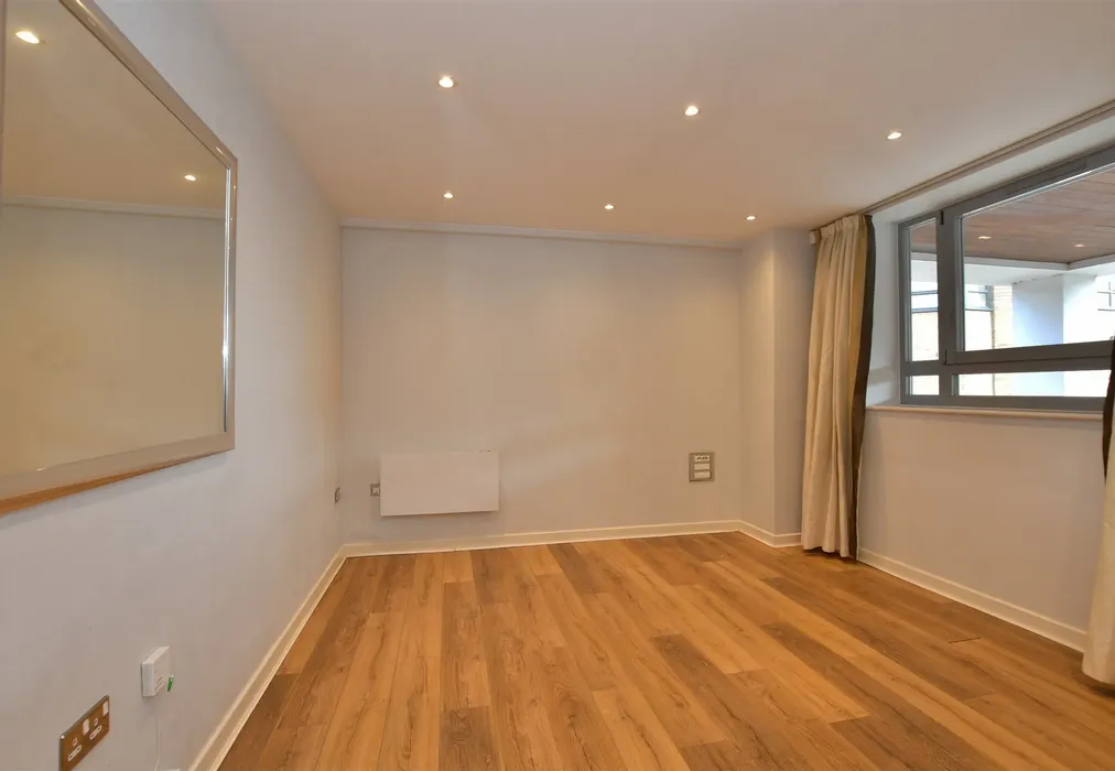 Lounge/Kitchen /Dining Room - New Road, Brentwood, Essex - Wards of Kent