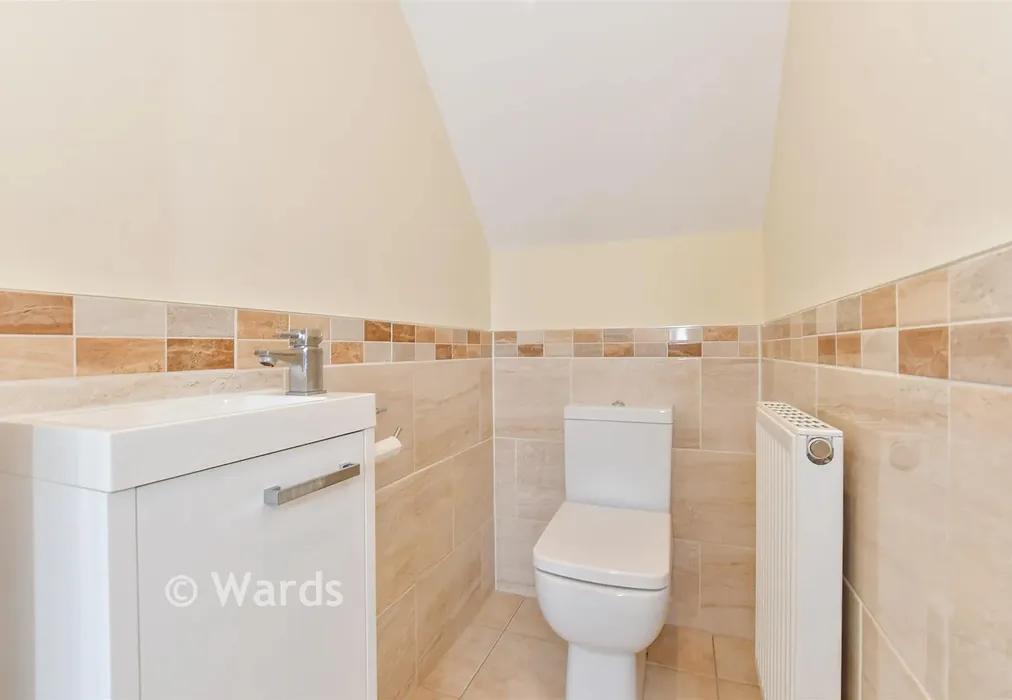 Cloakroom - Station Drive, Deal, Kent - Wards of Kent