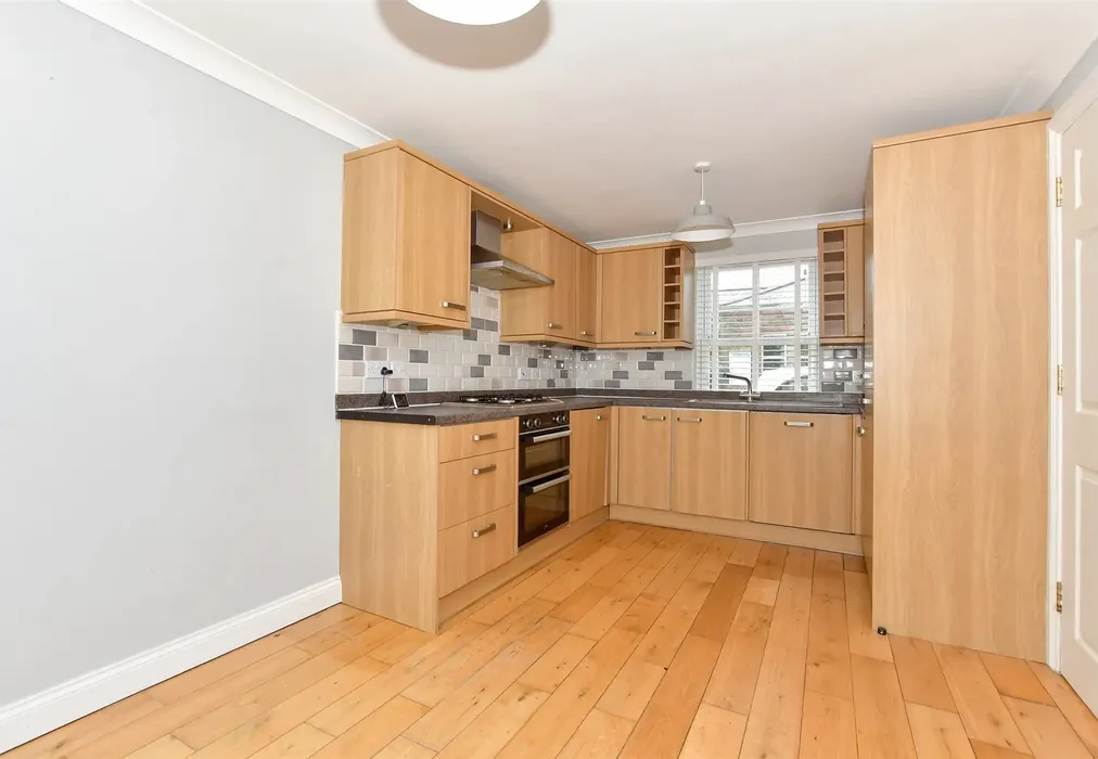 Kitchen/ Diner - Station Drive, Deal, Kent - Wards of Kent