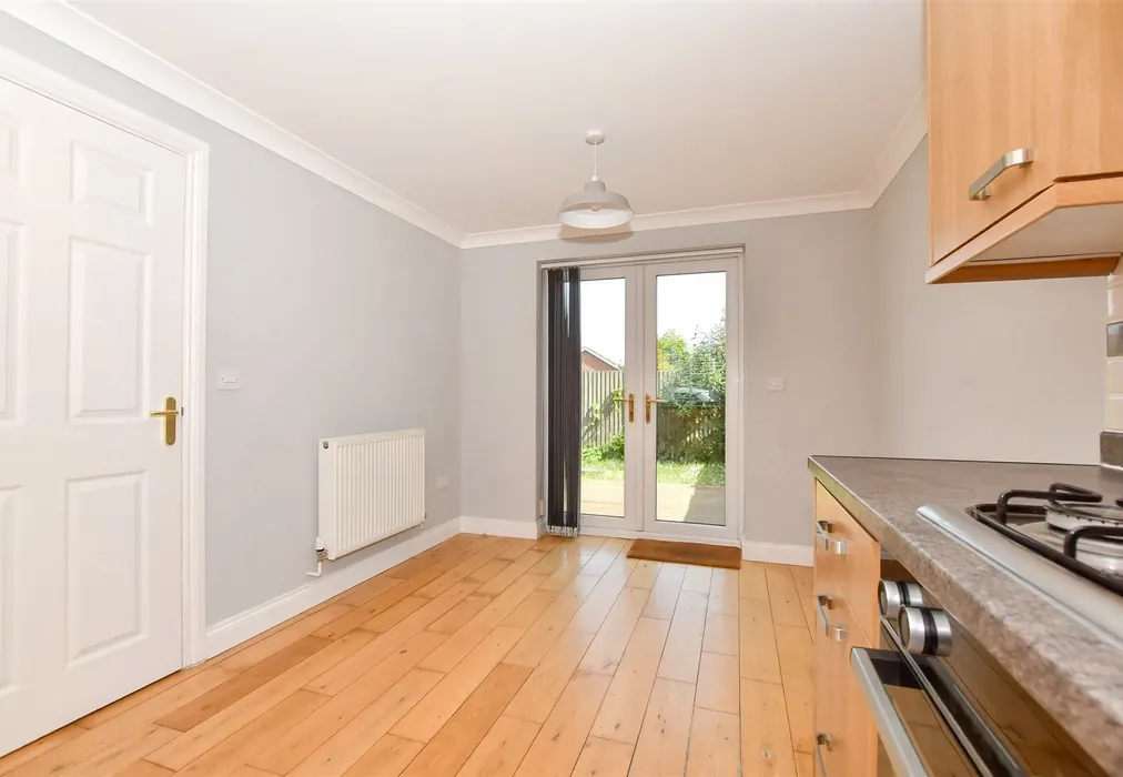 Kitchen/ Diner - Station Drive, Deal, Kent - Wards of Kent