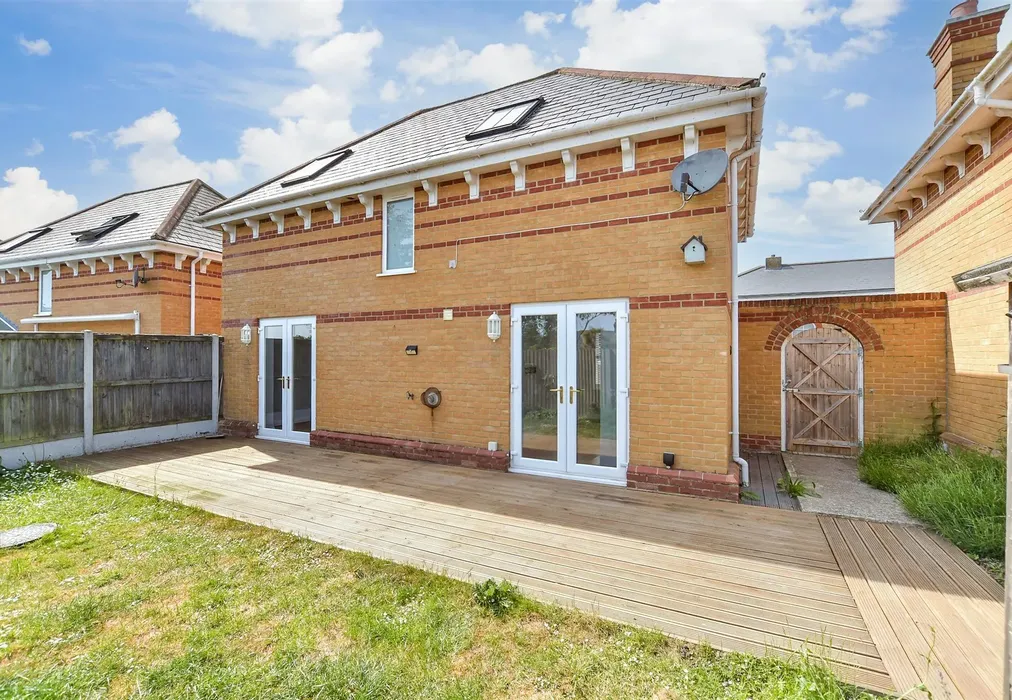 Rear Elevation - Station Drive, Deal, Kent - Wards of Kent