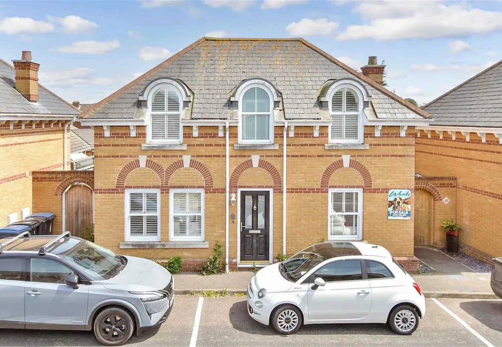 Front Elevation Web - Station Drive, Deal, Kent - Wards of Kent