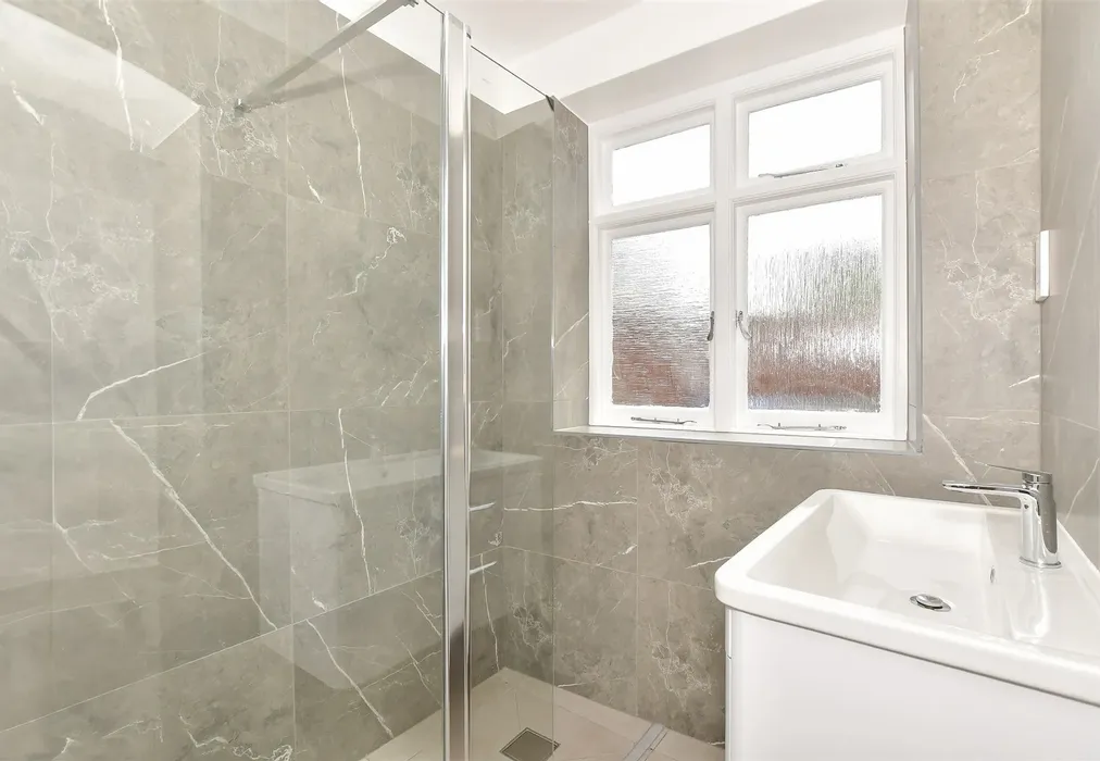 Shower Room - Old Dover Road, Canterbury, Kent - Wards of Kent