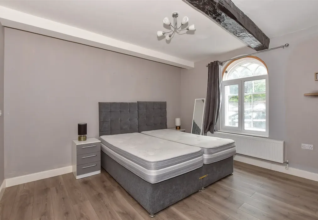 Bedroom 2 - Old Dover Road, Canterbury, Kent - Wards of Kent